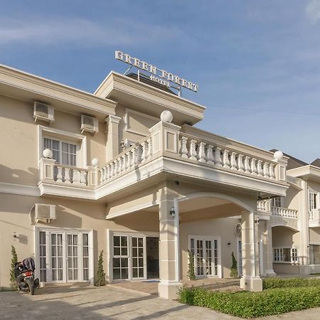 Green Forest Hotel Tebing Tinggi Exterior photo