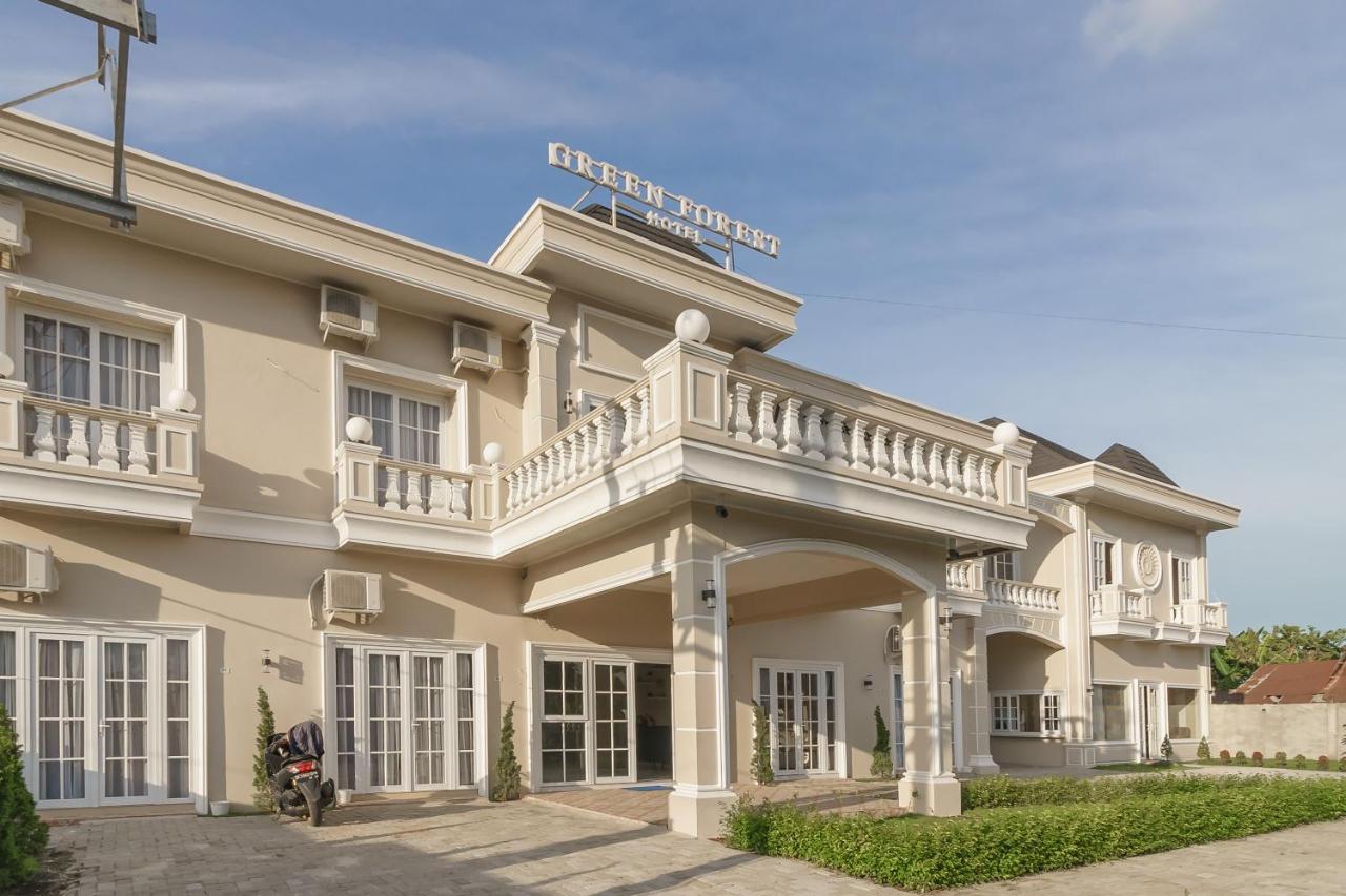 Green Forest Hotel Tebing Tinggi Exterior photo